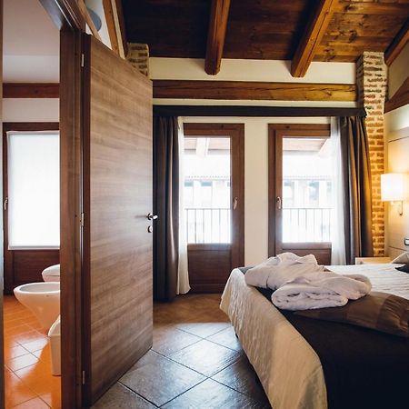 Hotel Ultimo Borgo Settimo Torinese Luaran gambar