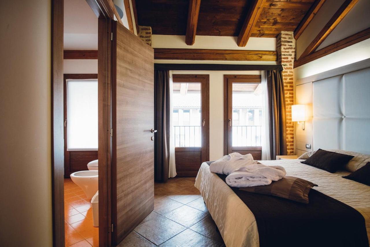 Hotel Ultimo Borgo Settimo Torinese Luaran gambar