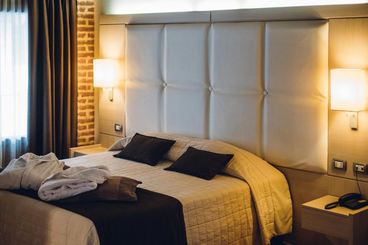 Hotel Ultimo Borgo Settimo Torinese Luaran gambar
